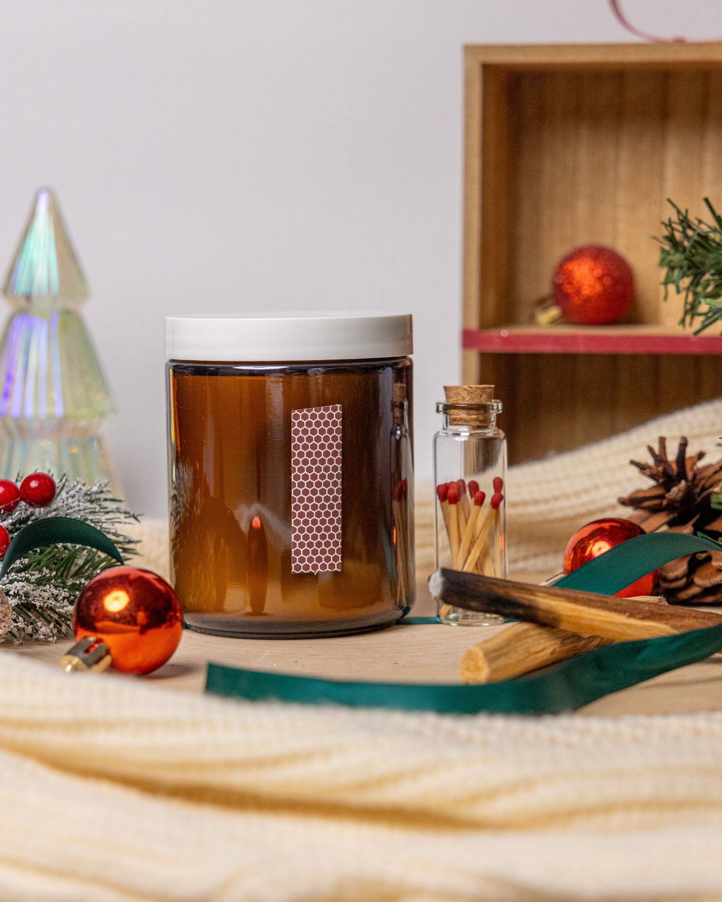 Cabin Fever Soy Wax Candle | Cozy Winter Retreat Aroma | Oud, Sweet Smoke, Incense, Vanilla | De-Stress, Vegan, Matches Included
