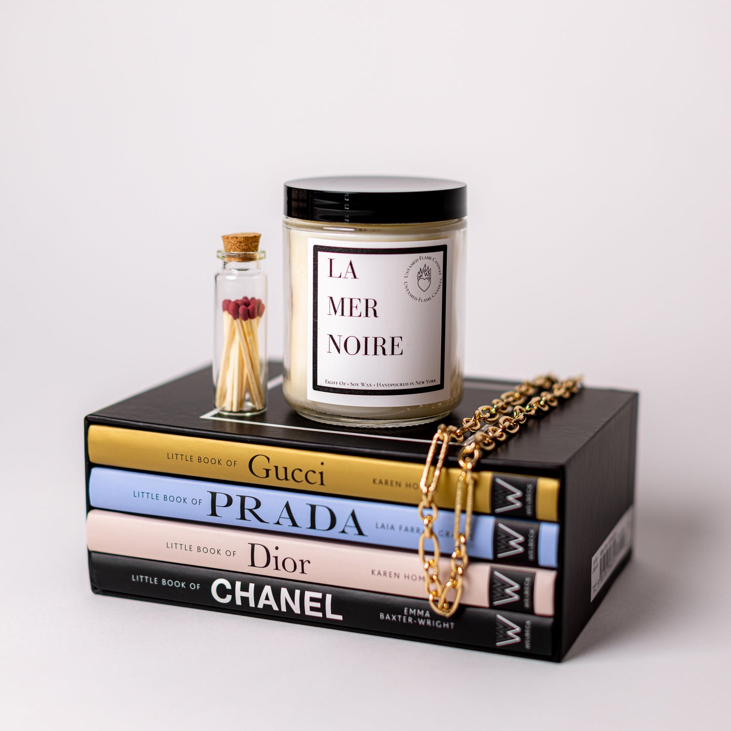 La Mer Noire Natural Soy Wax Candle | Ocean-Inspired Fragrance | Non-Toxic, Vegan, 8 oz | Hand Poured in NY | The Black Sea Scent